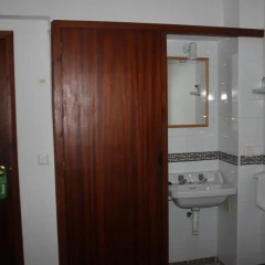 Отель Hostal Las Nieves Стандартный номер с 2 отдельными кроватями (общая ванная комната) фото 2