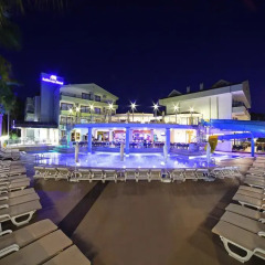 Laberna Hotel Турция, Мармарис - 1 отзыв об отеле, цены и фото номеров - забронировать отель Laberna Hotel онлайн бассейн фото 2