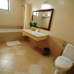 Phuoc Loc Tho 1 Hotel 2* Стандартный семейный номер с двуспальной кроватью фото 8