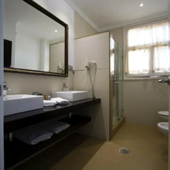Hotel Capri 3* Улучшенный номер с различными типами кроватей фото 17