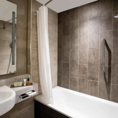Отель Hilton Edinburgh Carlton 4* Стандартный номер с разными типами кроватей фото 4