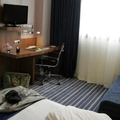 Отель Holiday Inn Express Bilbao Испания, Дерио - отзывы, цены и фото номеров - забронировать отель Holiday Inn Express Bilbao онлайн удобства в номере фото 2