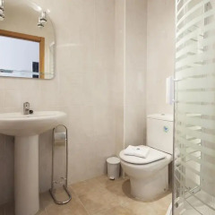 Отель Harresi - Basque Stay Испания, Фуэнтеррабиа - отзывы, цены и фото номеров - забронировать отель Harresi - Basque Stay онлайн ванная