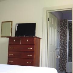 Отель Kingston Paradise Place Guesthouse Стандартный номер с различными типами кроватей фото 6