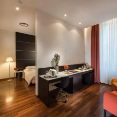 Отель TownHouse 70 4* Улучшенный номер с двуспальной кроватью