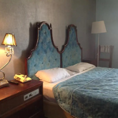 Hotel Castille 3* Улучшенный номер с двуспальной кроватью фото 2