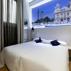 Отель Hostal Bcn Ramblas Стандартный номер с 2 отдельными кроватями фото 11