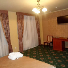 H & K Imperial Plus Hotel 4* Номер Комфорт фото 3