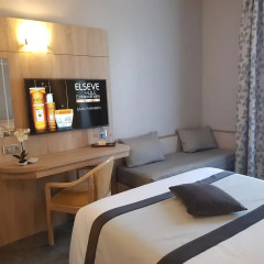 Отель Champerret Elysees Париж удобства в номере фото 2