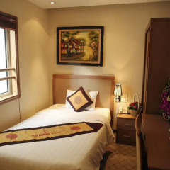 Lenid De Ho Guom Hotel 3* Улучшенный номер фото 3