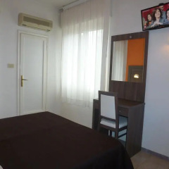 Hotel Edelweiss 3* Стандартный номер с двуспальной кроватью фото 3