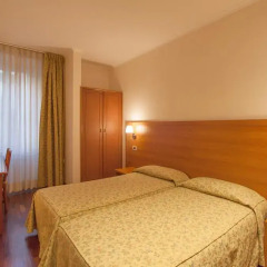 Hotel Laurentia 3* Стандартный номер с различными типами кроватей фото 16