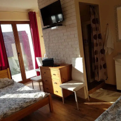 Hostel Rumiankowy Вроцлав удобства в номере фото 2