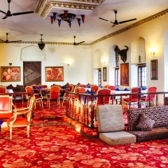 Africa House Hotel развлечения