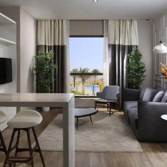Ramada Hotel & Suites by Wyndham JBR 4* Стандартный номер фото 6