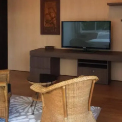 Апартаменты Karon Suite Apartment удобства в номере