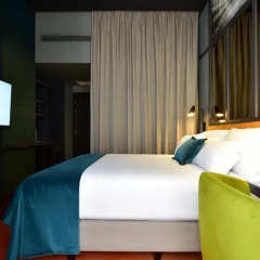 Отель Pestana CR7 Lisboa 4* Стандартный номер с различными типами кроватей фото 15