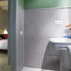 Отель Friendly Rentals Hopper Испания, Барселона - отзывы, цены и фото номеров - забронировать отель Friendly Rentals Hopper онлайн ванная фото 2