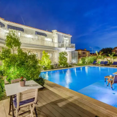 Levin Hotel Alacati Чешме бассейн