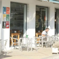 Отель Hostal Puerto Beach гостиничный бар