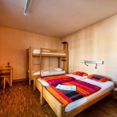 Geneva Hostel детские мероприятия