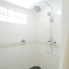Отель Tropica Bungalow Resort 3* Улучшенное бунгало с различными типами кроватей фото 24