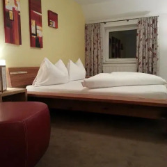 Hotel Goldener Löwe 3* Люкс с различными типами кроватей фото 12