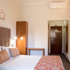 Lusitana Hotel Стандартный номер двуспальная кровать фото 4