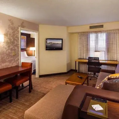 Отель Residence Inn Columbus Easton 3* Люкс с различными типами кроватей