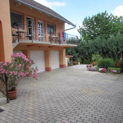 Отель Szécsényi Apartman парковка