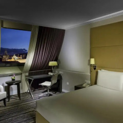 Отель Hilton Prague Old Town 5* Представительский номер с различными типами кроватей фото 17