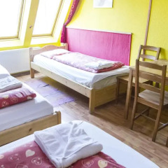 7x24 Central Hostel Стандартный номер фото 11