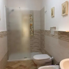 Отель Agriturismo Le Catre Кастаньето-Кардуччи ванная фото 2