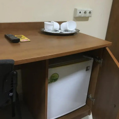 Мини-Отель Добрый Кот Кровать в общем номере с двухъярусной кроватью фото 13