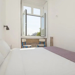 Отель Lisbon Old Town Guest House 3* Люкс с различными типами кроватей фото 6