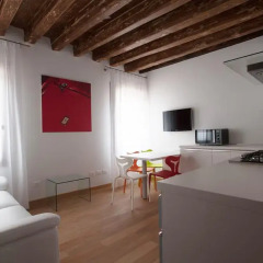 Отель The Lion's House APT1 Италия, Венеция - отзывы, цены и фото номеров - забронировать отель The Lion's House APT1 онлайн комната для гостей фото 2