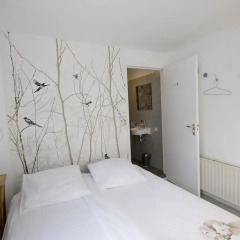Отель A Bed & Breakfast Flynt Нидерланды, Амстердам - отзывы, цены и фото номеров - забронировать отель A Bed & Breakfast Flynt онлайн комната для гостей фото 3