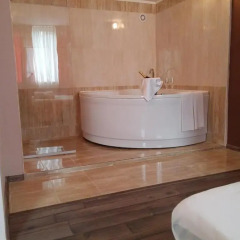Отель Complex 9th Kilometer Plovdiv ванная
