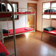Отель SP@Itaewon Guesthouse 2* Кровать в общем номере с двухъярусной кроватью фото 11