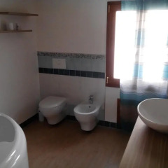 Отель B&B Monti La Marina Кастельсардо ванная