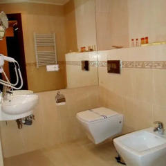 H & K Imperial Plus Hotel 4* Стандартный номер фото 4