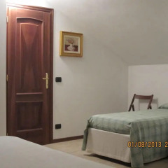 Отель Bed and Breakfast Cascina Beccaris Костиглиоле-д'Асти удобства в номере