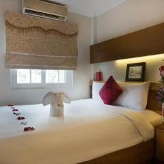 Hanoi Elegance Ruby Hotel 3* Улучшенный номер с различными типами кроватей фото 3