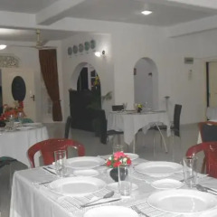 Sethsura Grand Hotel питание