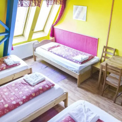 7x24 Central Hostel Стандартный номер фото 8
