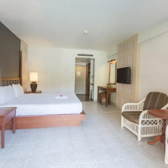 Отель Phuket Orchid Resort and Spa 4* Стандартный номер с двуспальной кроватью фото 15