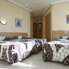 Hotel Mediodia 2* Стандартный номер с различными типами кроватей фото 11