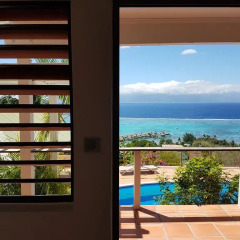 Отель Villa Blue Lagoon by Tahiti Homes балкон