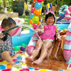 Отель Feung Nakorn Balcony Rooms and Cafe 3* Стандартный семейный номер с различными типами кроватей