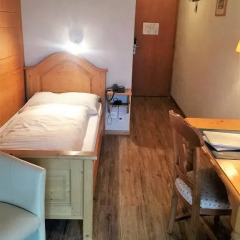 Hotel Alphorn 3* Стандартный номер с различными типами кроватей
